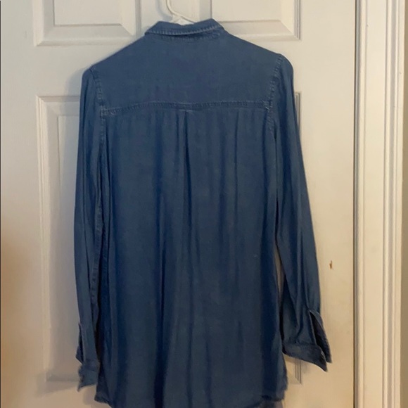 button up - Picture 3 of 3